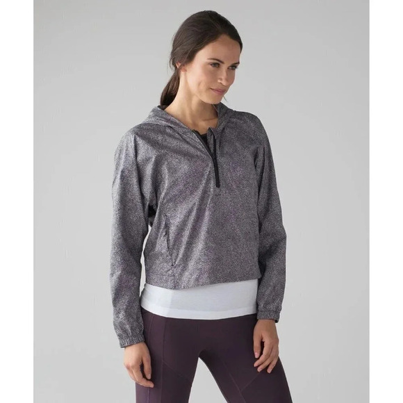 Lululemon Jacket Women’s 6 I Put A Shell On You - Picture 3 of 11